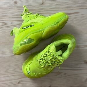 Balenciaga Triple S Clear Sole Yellow Women’s Sneaker-Neon Yellow Size 35